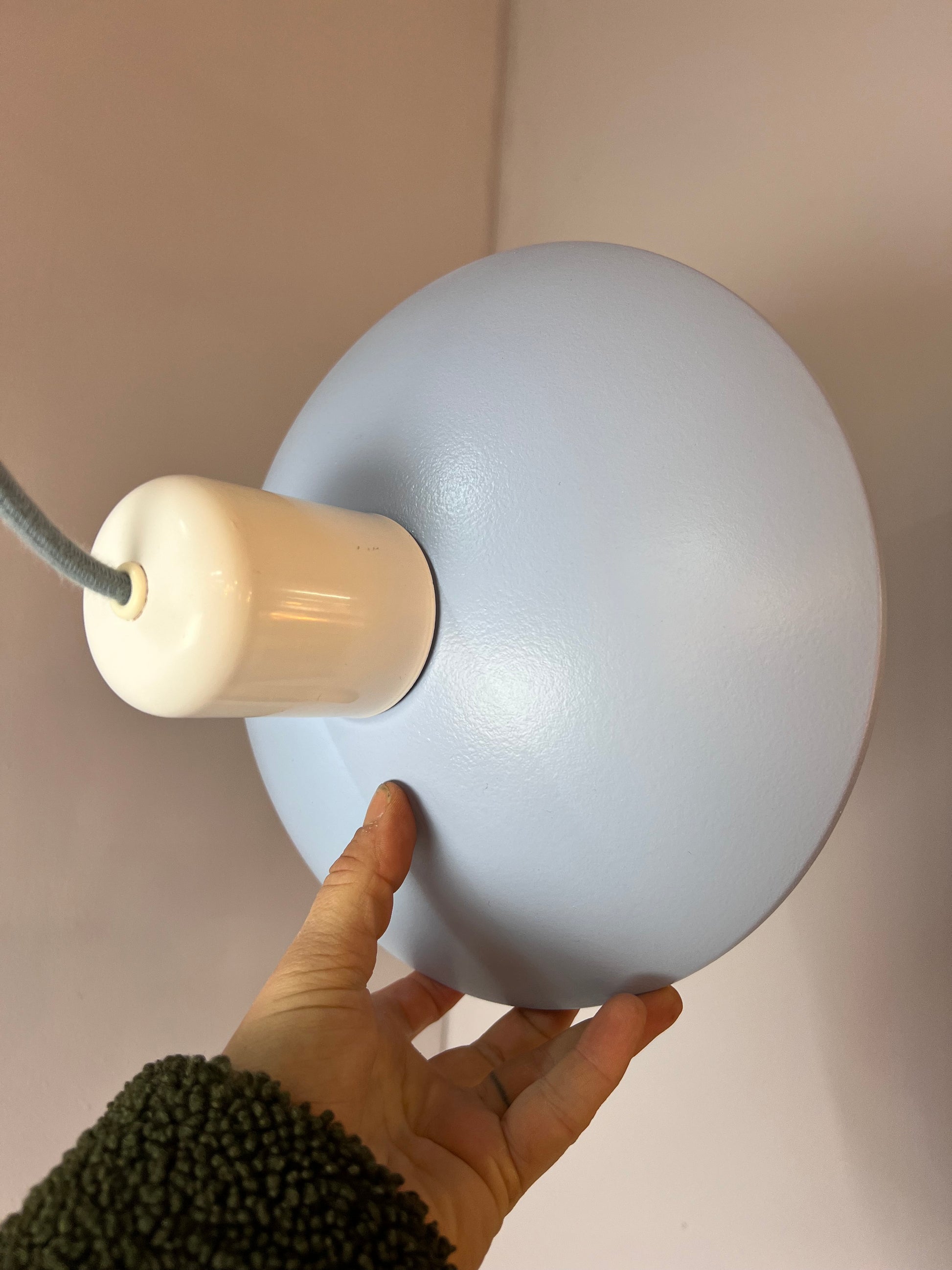 Lamellenlampe Typ 728 neu lackiert von Horn