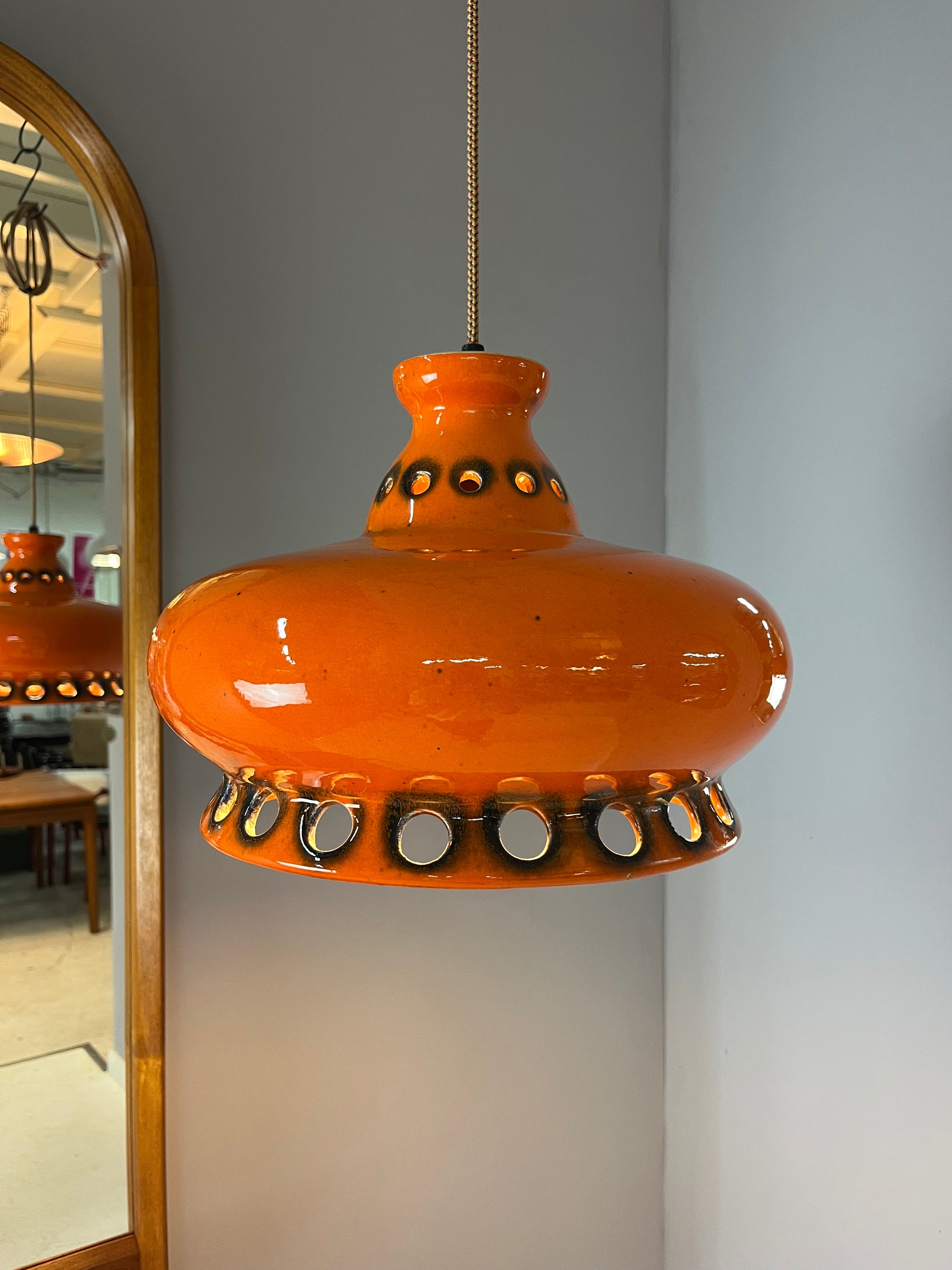 Keramiklampe orange aus Westdeutschland
