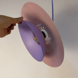 Lamellenlampe neu lackiert flieder türkis aus Dänemark