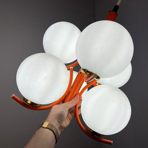 Kronleuchter weiß orange von Richard Essig