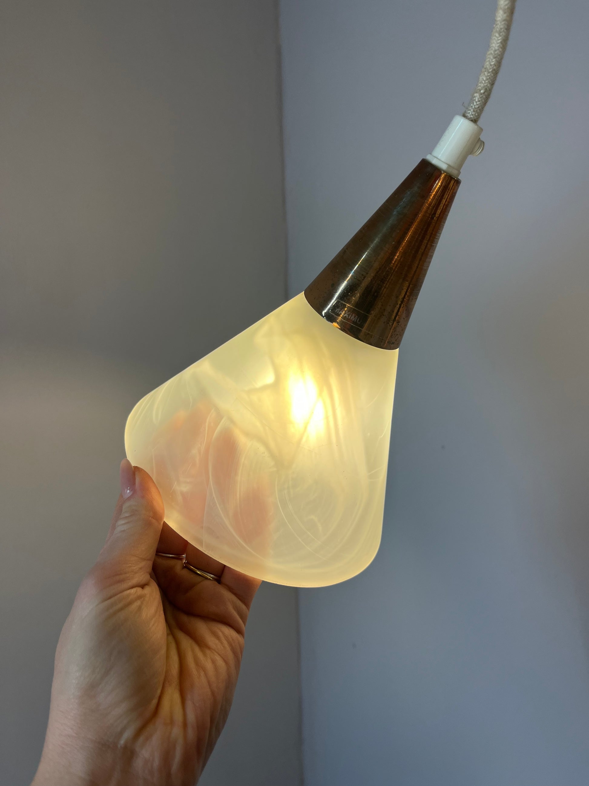 Hängelampe marmoriertes Glas Kupfer