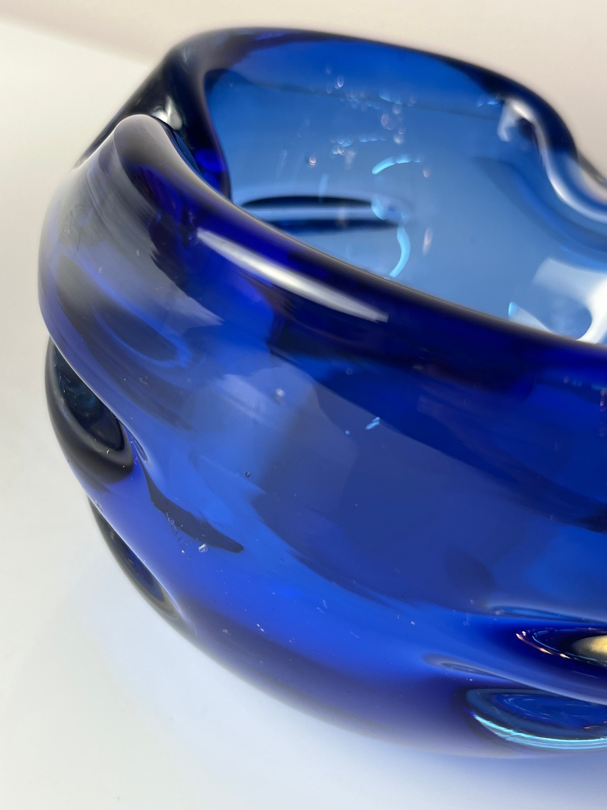 Aschenbecher blau Glas