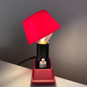 Klemmlampe rot mit Kunststoffschirm & Schalter von Elios