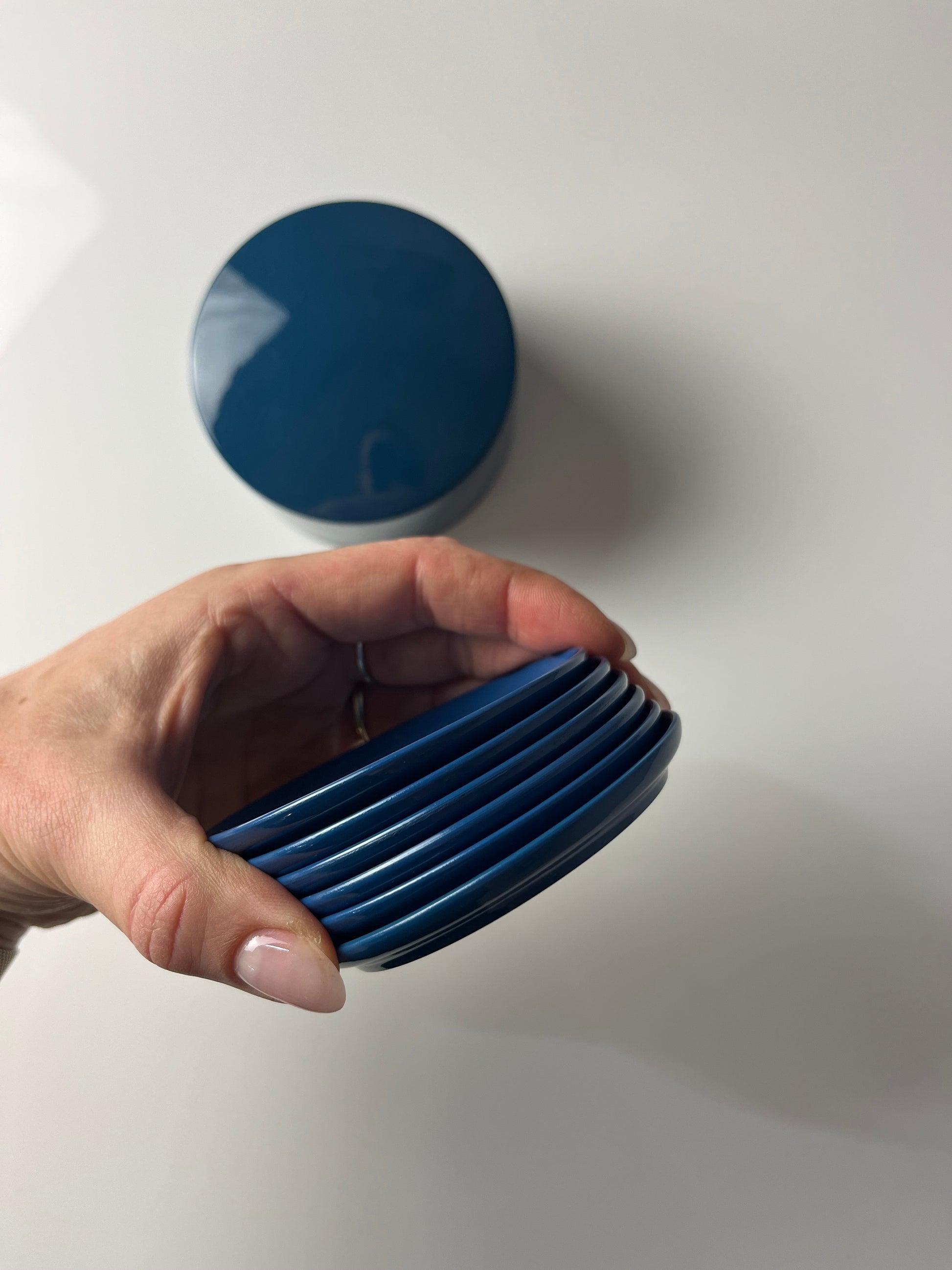 Set: 6x Untersetzer blau in Dose von Laurids Lønborg