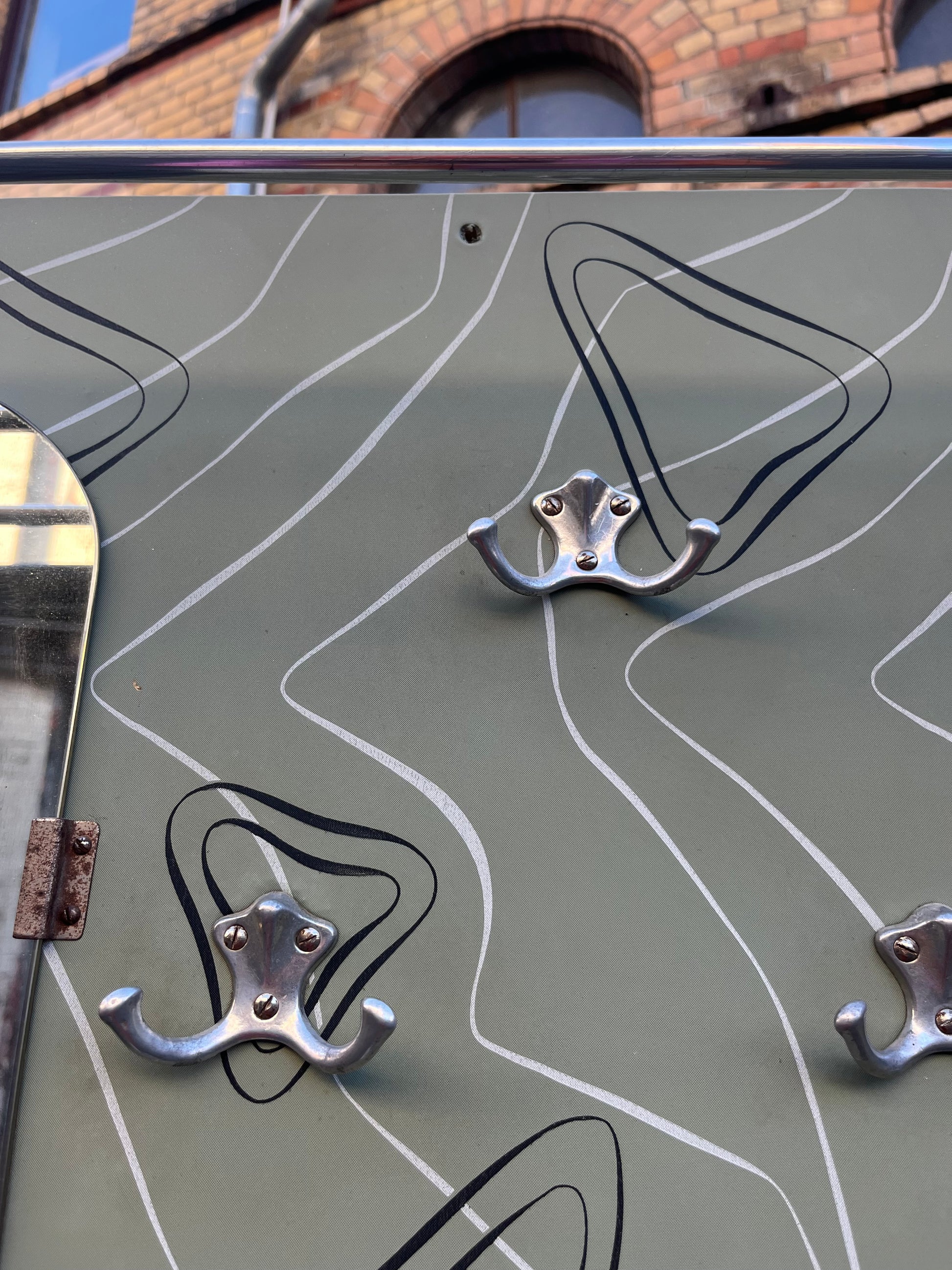 Wandgarderobe mintgrün mit Spiegel, Schrank & Schirmständer