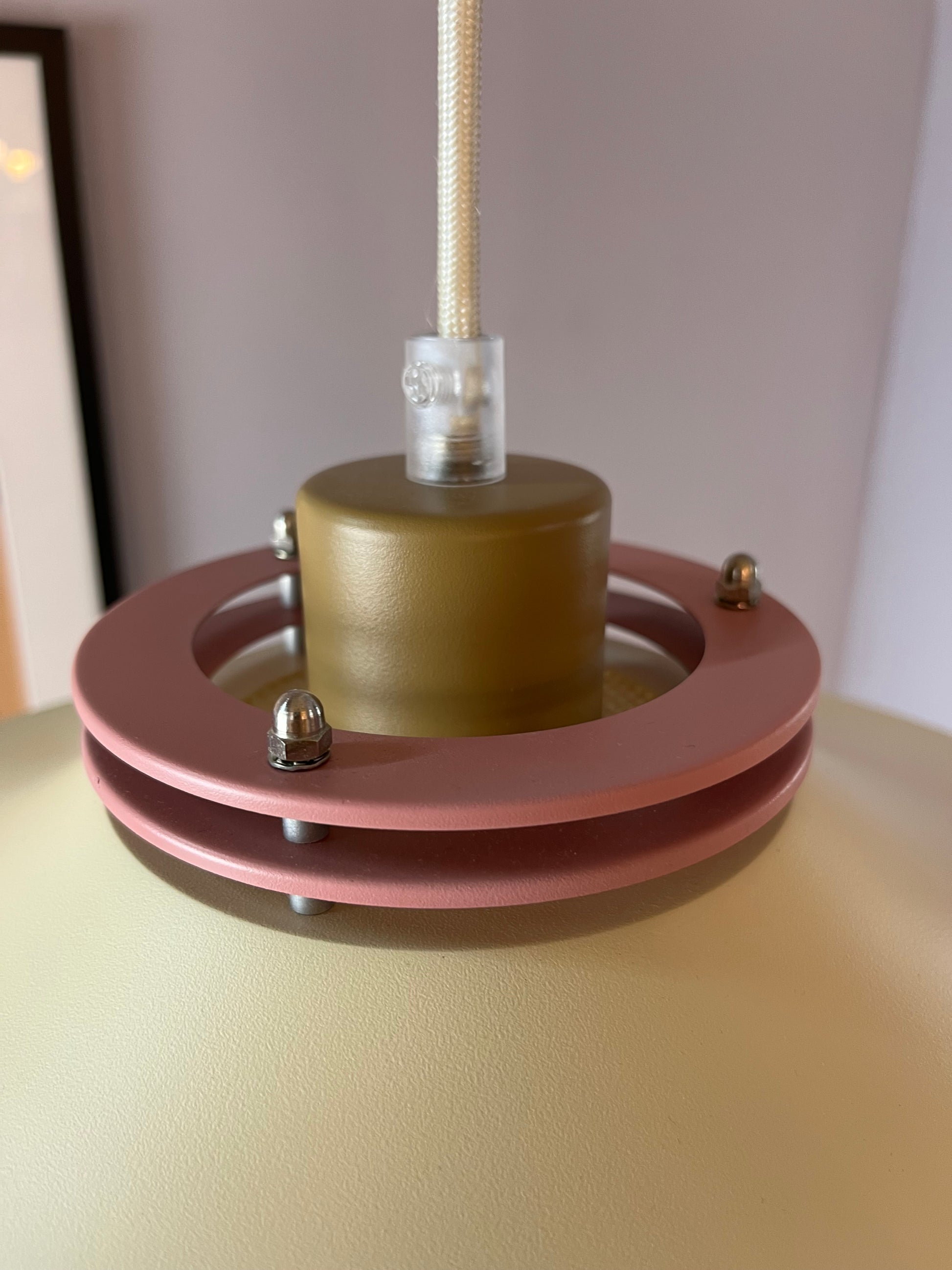 Lamellenlampe neu lackiert creme rosa braun