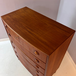 Kommode mit gerundeter Front Teak aus Dänemark