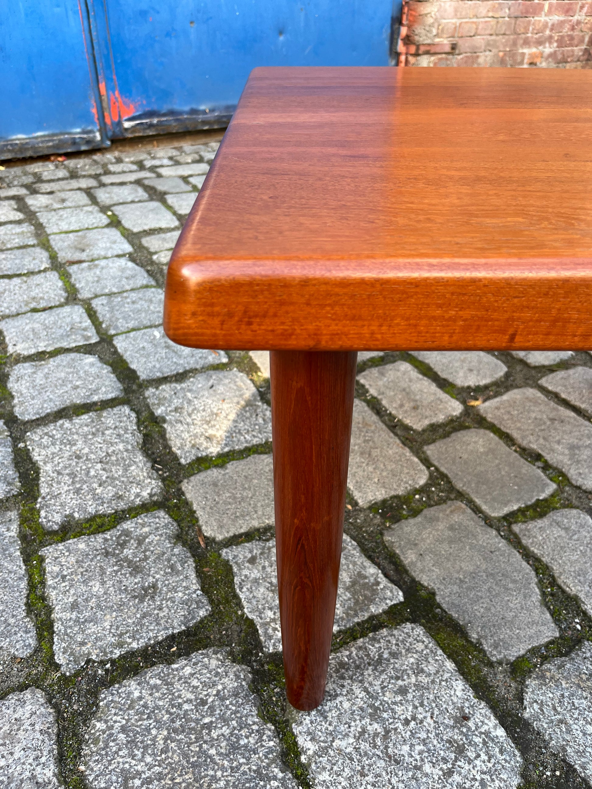 Couchtisch Teak von Niels Bach