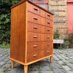 Kommode Teak mit Muschelgriffen aus Dänemark