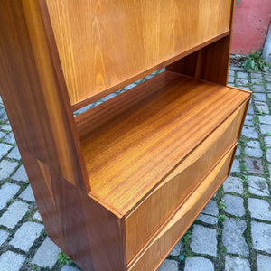 Schrank mit Klappfächern & Vitrine von VEB Möbelindustrie Halle