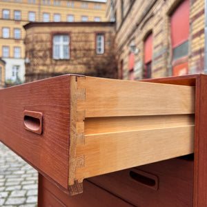 Kommode Teak mit 7 Schubladen aus Dänemark