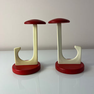 Set: 2x Wandhaken weiß rot