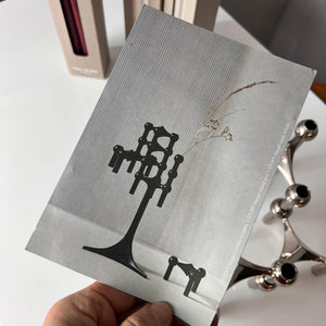 Set: 5 Kerzenständer und 1 Schale mit 3 Packungen Kerzen von Stoff & Nagel