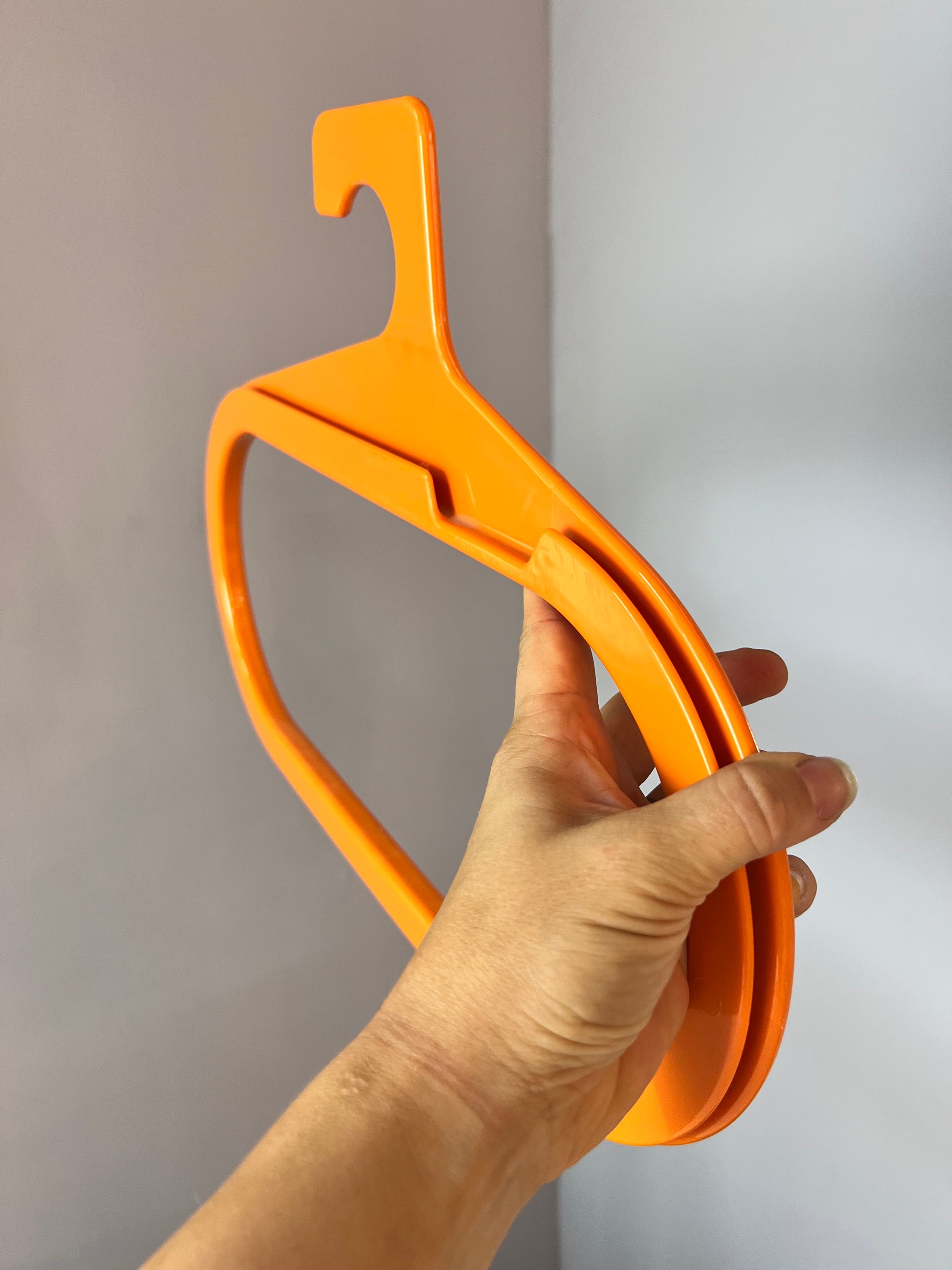 Kleiderbügel orange von Leifheit comfort