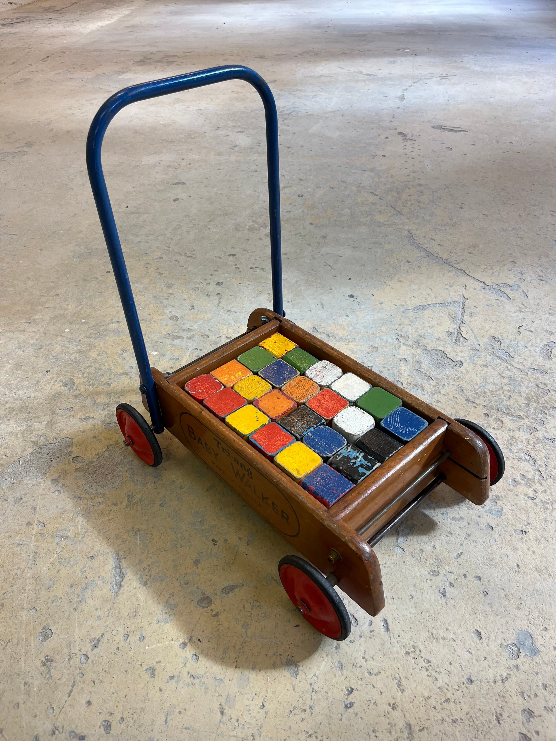 Lauflernwagen von Tri-ang - Made in England