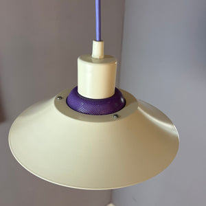 Lamellenlampe Modell Garda lila weiß von Design Light