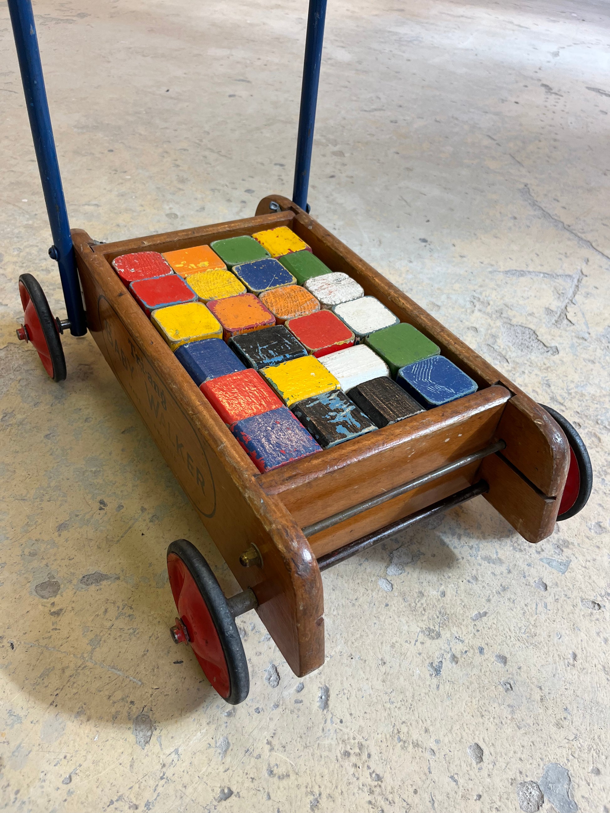 Lauflernwagen von Tri-ang - Made in England