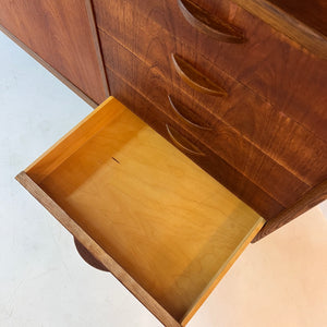 Sideboard Teak mit Vitrinenaufsatz aus Schweden