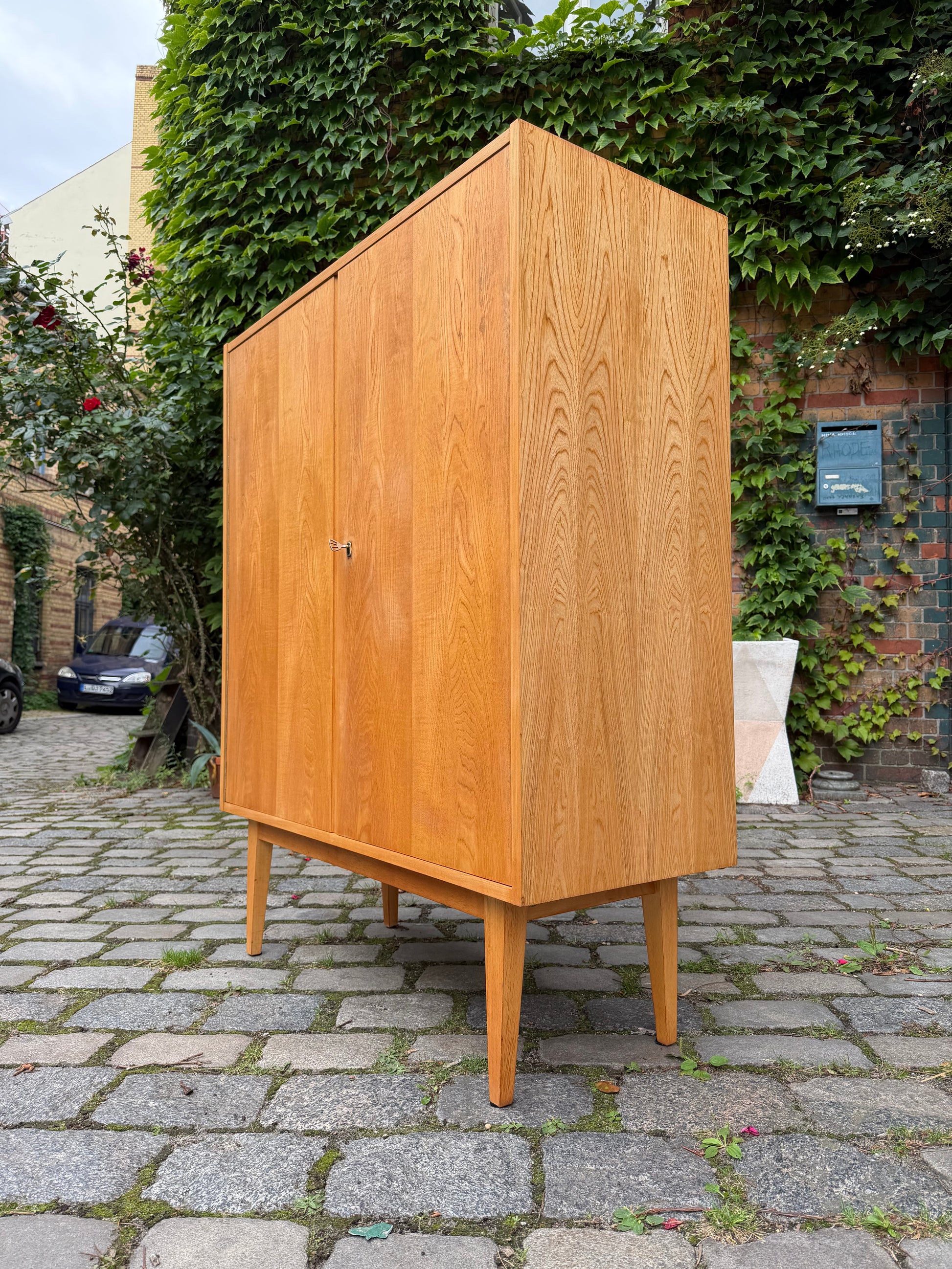 Schrank Typ 602/B Esche von Franz Ehrlich für Hellerau