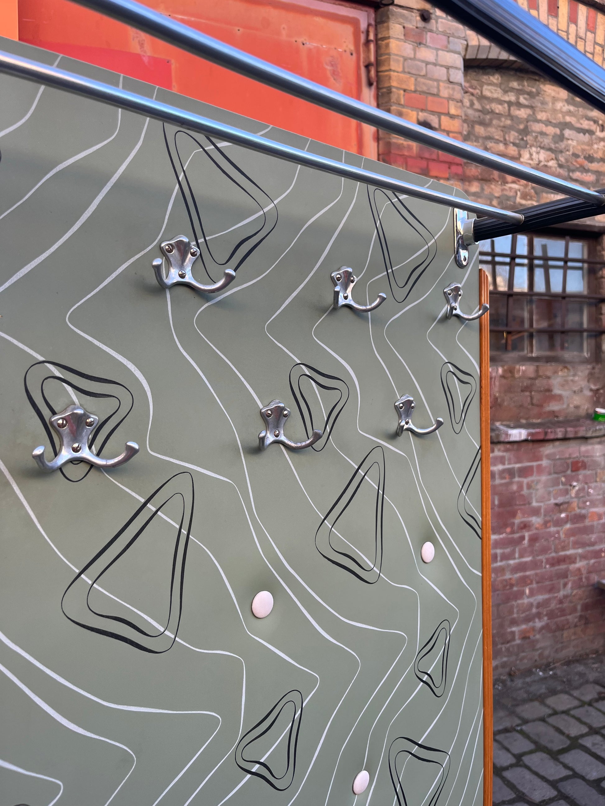 Wandgarderobe mintgrün mit Spiegel, Schrank & Schirmständer