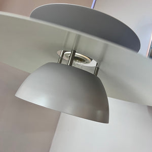 Lamellenlampe hellgrau aus Dänemark