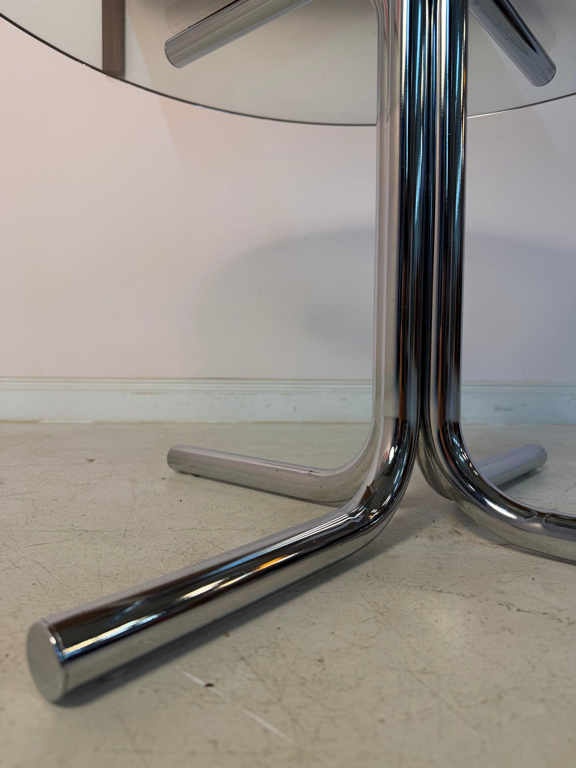 Runder Couchtisch Glas & Chrom