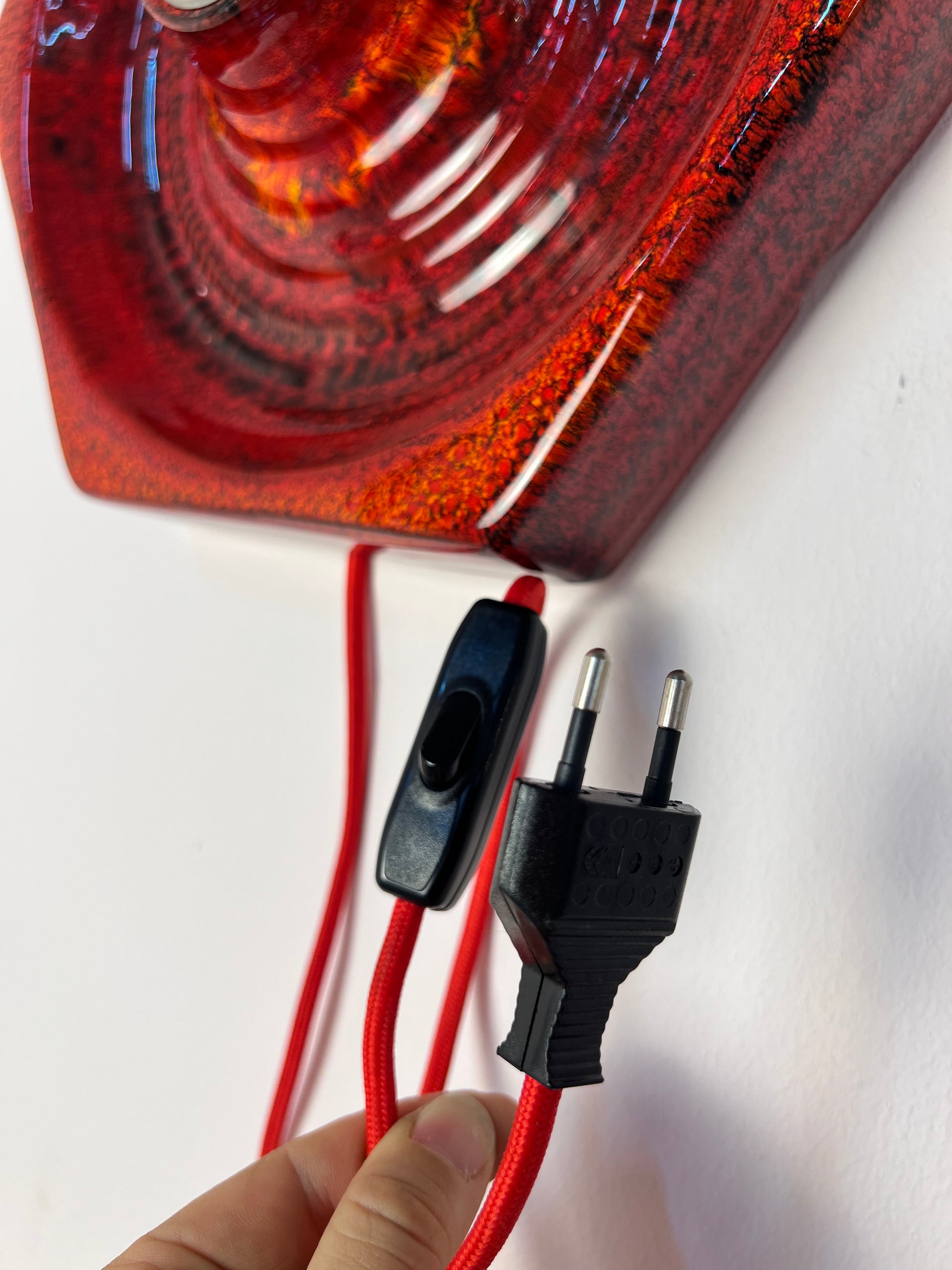Wandlampe rot Keramik von Hustadt Leuchten