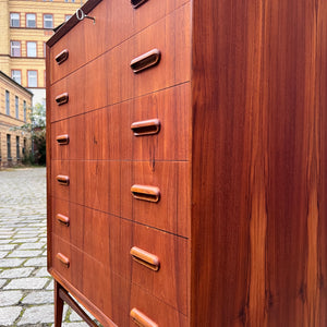 Kommode Teak mit Schloss aus Dänemark