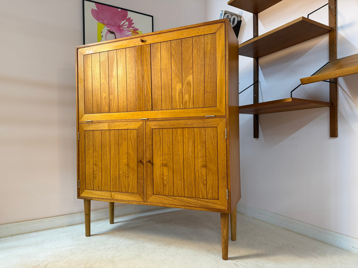 Barschrank Eiche von Rud Thygesen & Johnny Sørensen für HG Furniture