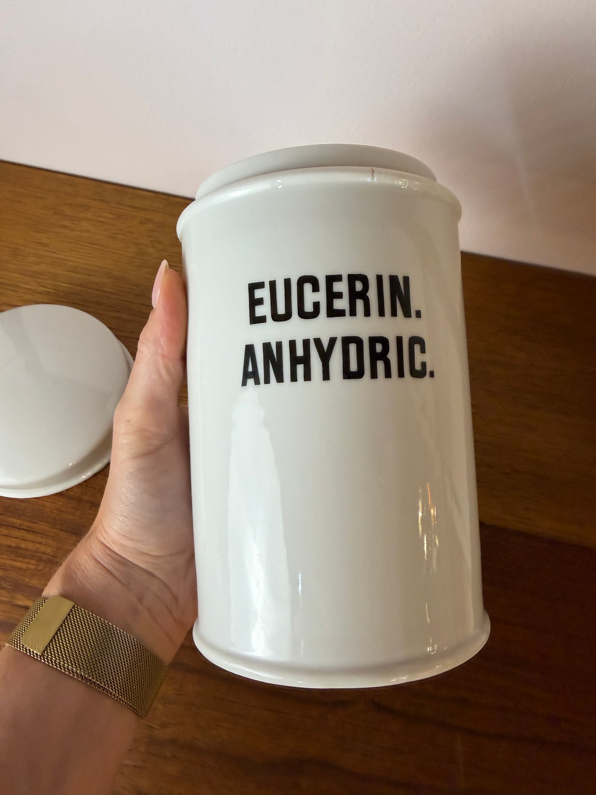 Apothekerdose Eucerin. Anhydric. weiß Porzellan - 1000 ml