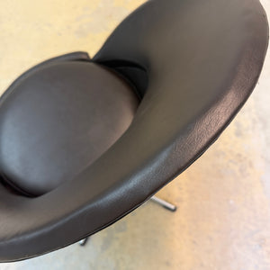 Cone Chair braunes Kunstleder von Verner Panton