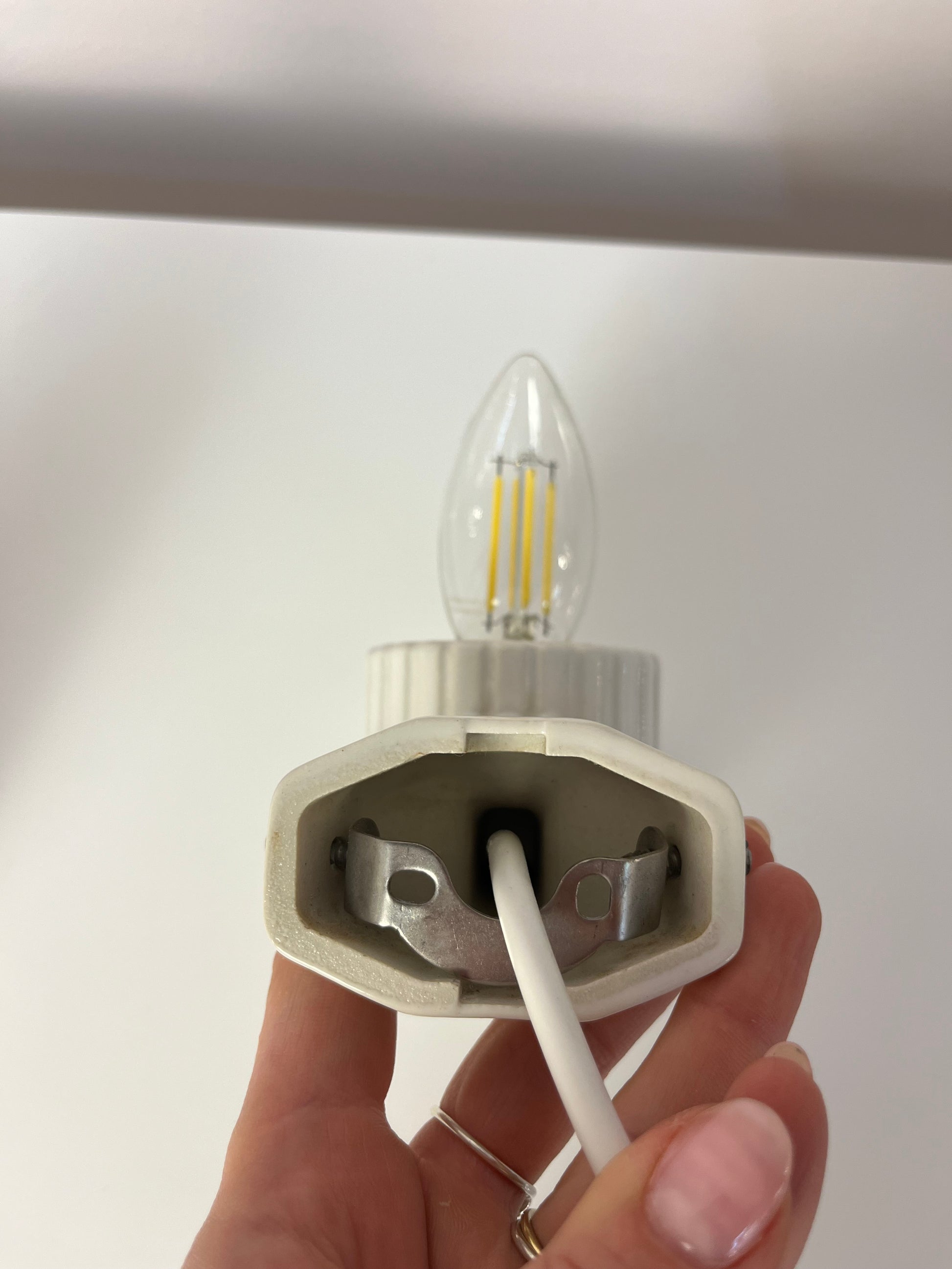 Wandlampe Modell 6020 weiß von Sigvard Bernadotte für Ifö