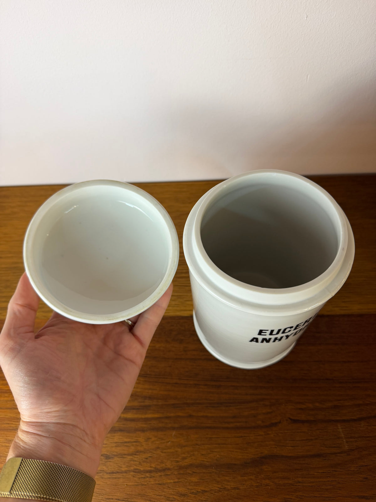 Apothekerdose Eucerin. Anhydric. weiß Porzellan - 1000 ml