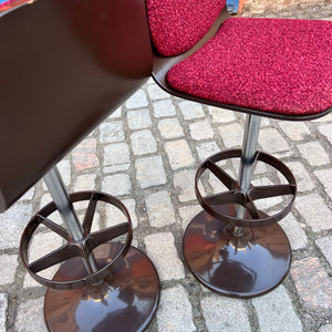 Barhocker braun rot neu bezogen