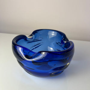Aschenbecher blau Glas