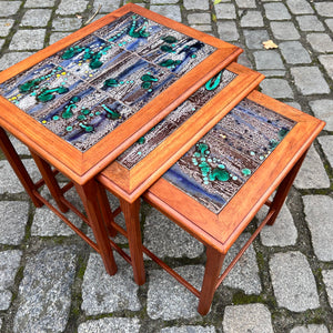 Satztische grau grün Fliesen Teak aus Dänemark