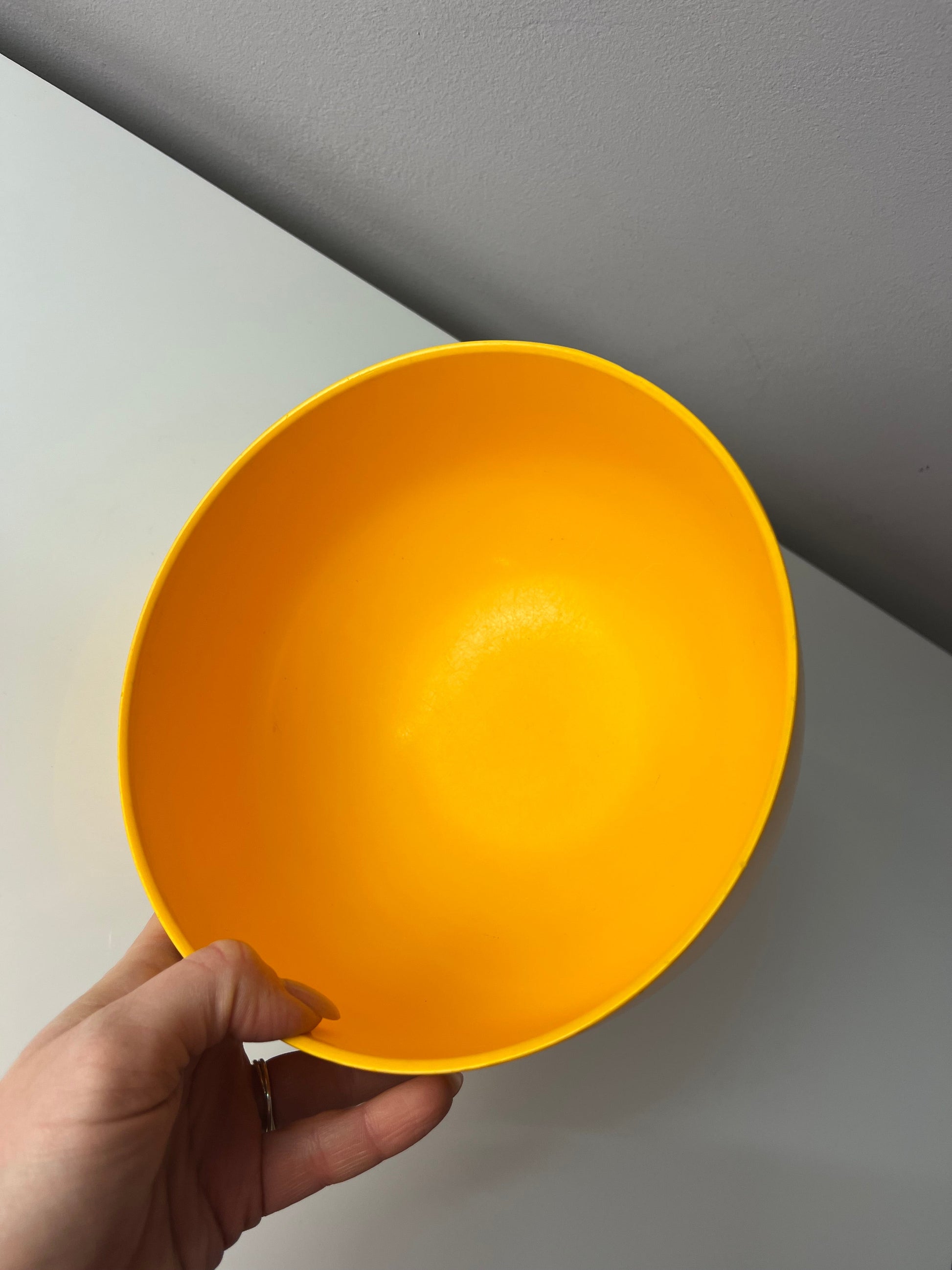 Schale gelb von Rosti