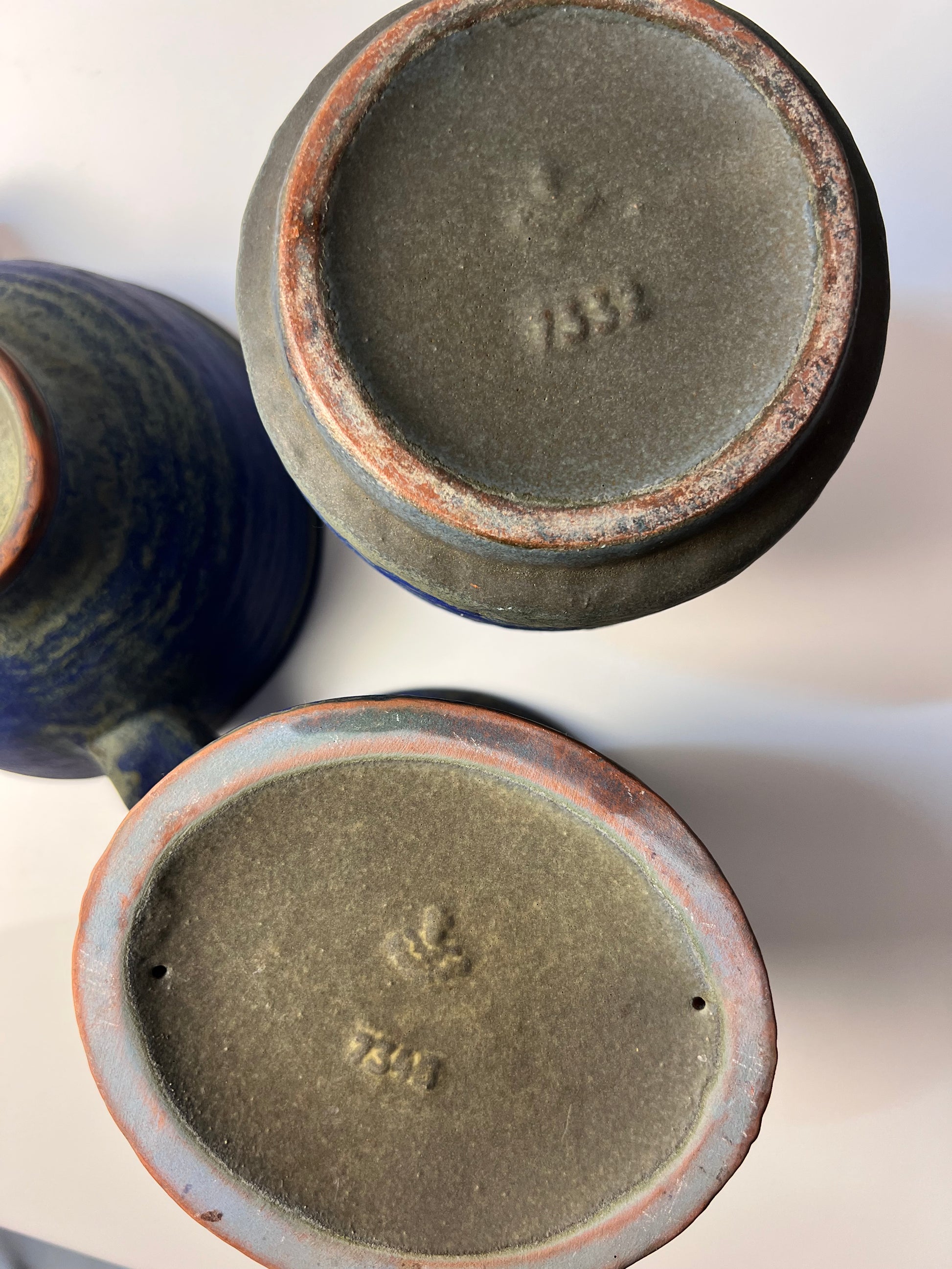 Set: Vase, Kerzenständer & Schale blau von Majolika Keramik Manufaktur