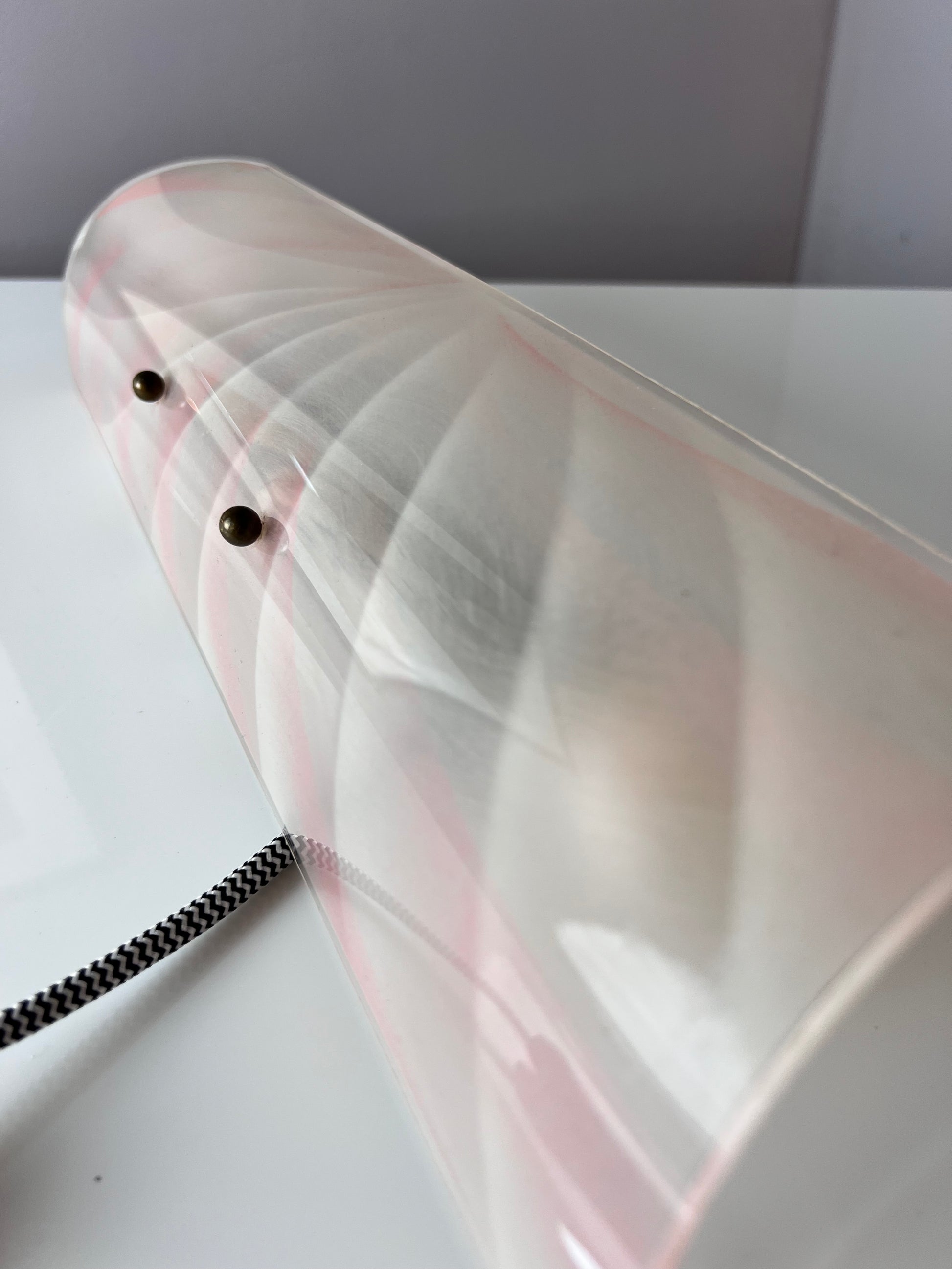 Wandlampe rosa Kunststoff