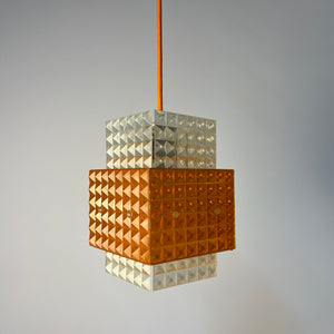 Hängelampe orange weiß mit Wabenstruktur aus der DDR