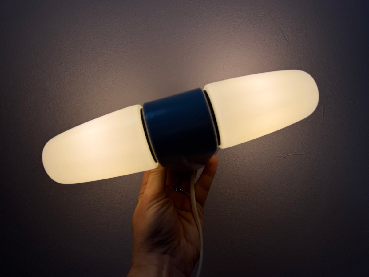 Wandlampe Modell 6068 weiß von Wilhelm Wagenfeld für Lindner
