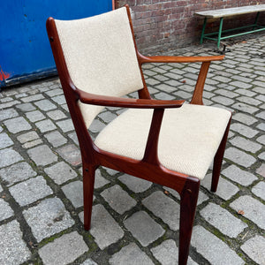 Armlehnstuhl Palisander mit Wollbezug von Johannes Andersen für Uldum Møbelfabrik