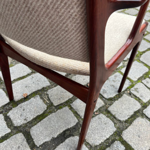 Armlehnstuhl Palisander mit Wollbezug von Johannes Andersen für Uldum Møbelfabrik