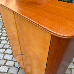 Wäscheschrank Ahorn & Nussbaum aus Deutschland