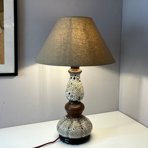 Tischlampe weiß braun Keramik von Hustadt Leuchten