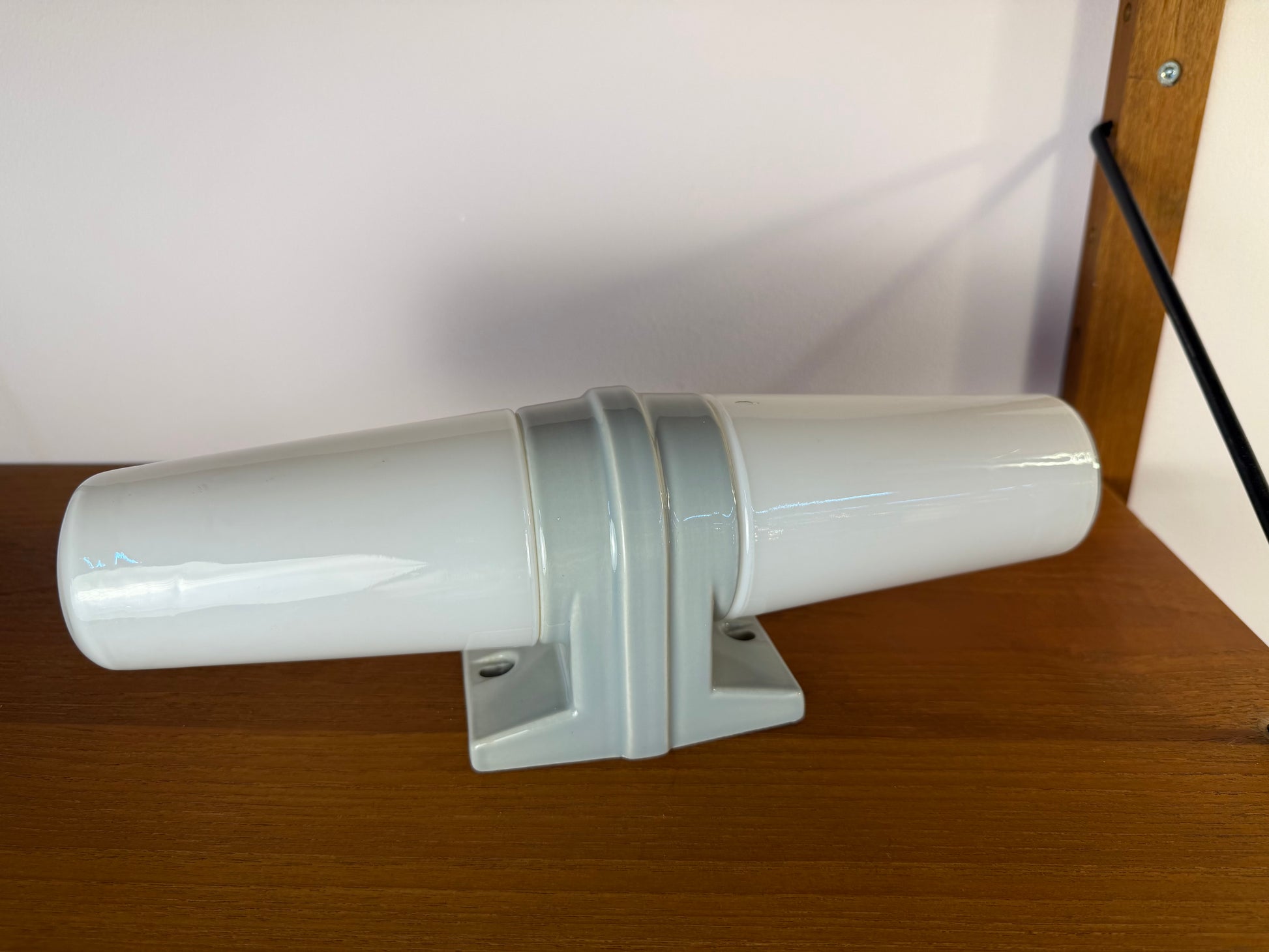 Wandlampe Modell 6060 grau von Sigvard Bernadotte für Ifö