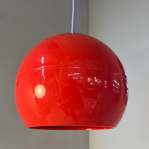 Kugellampe rot Kunststoff aus Dänemark