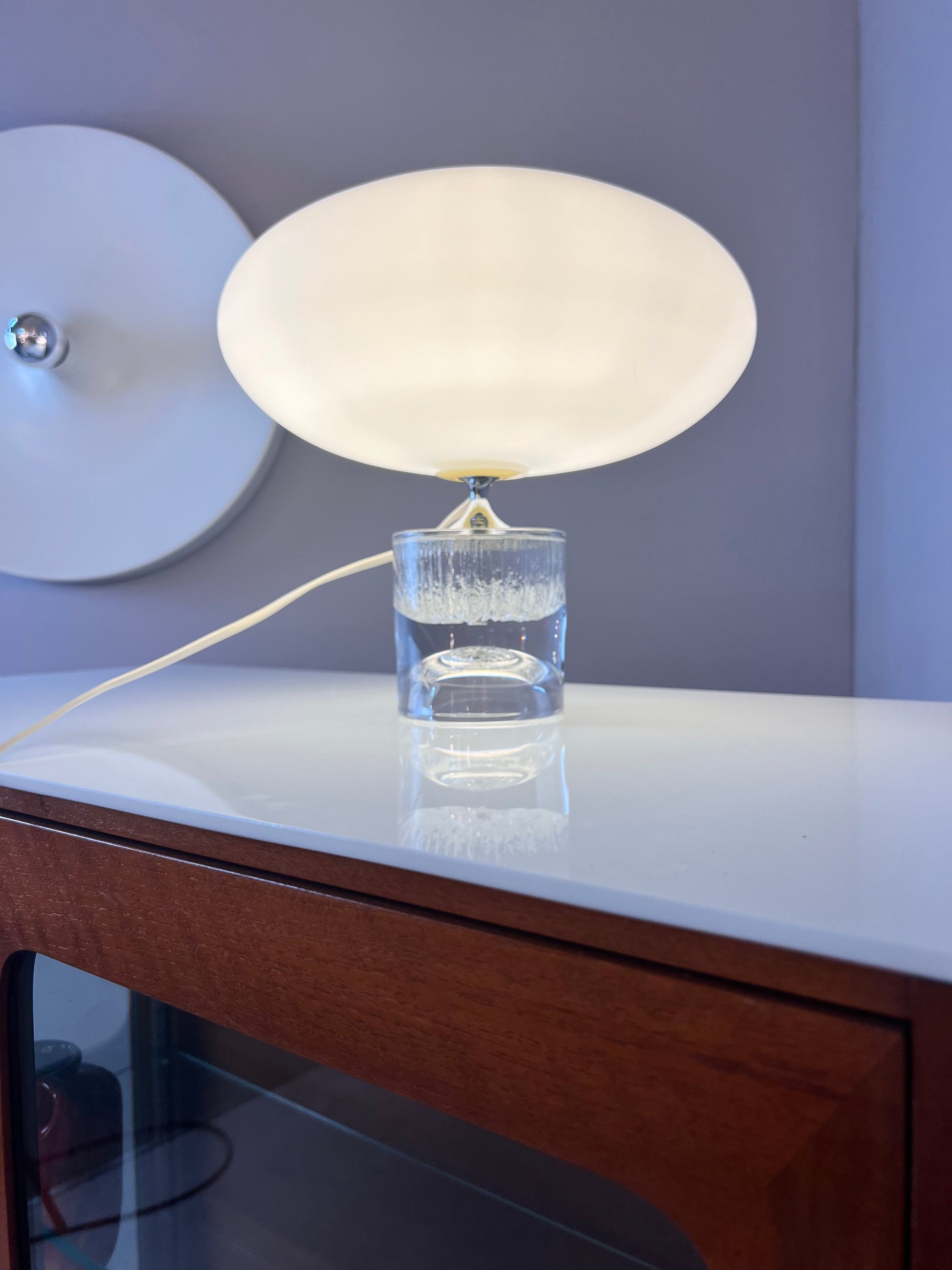 Tischlampe weiß Glas von Daum Nancy