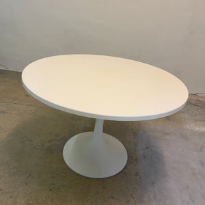 Runder Tulip Esstisch weiß Fiberglas