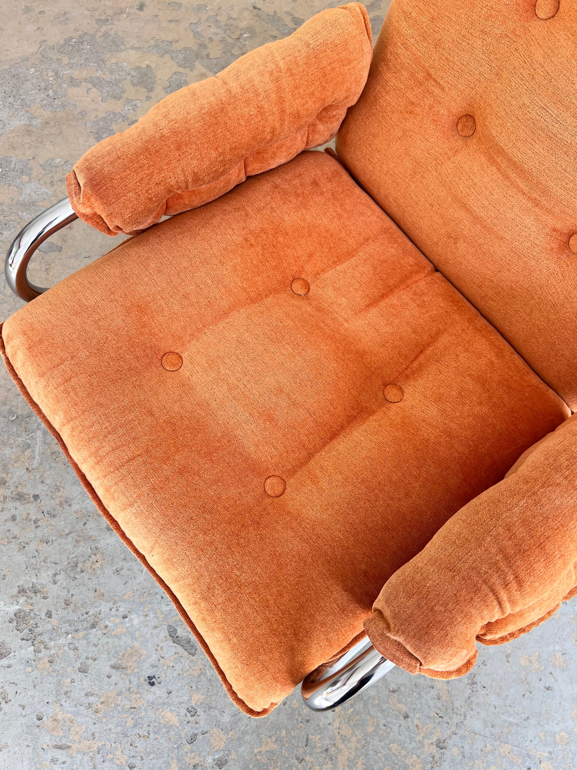 Sessel Halina orange Chrom von Hellerau